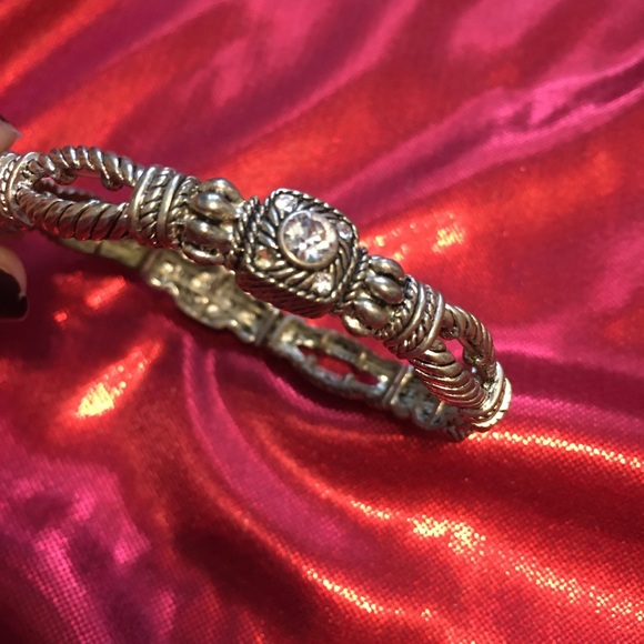 Premier Designs Bracelet - Picture 2 of 3